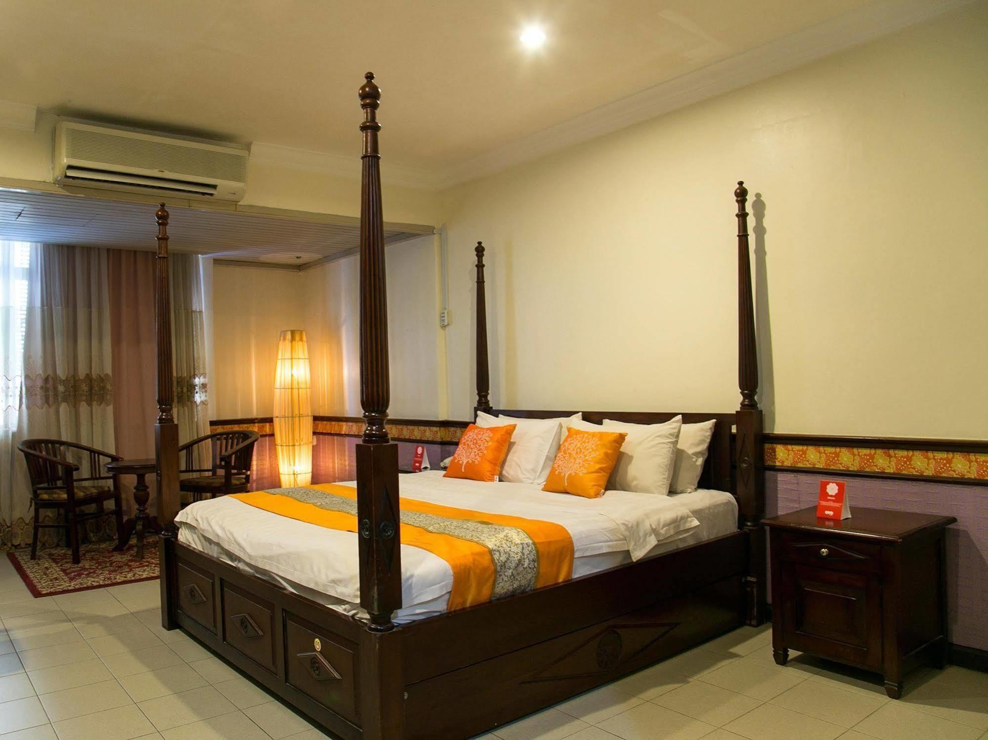 Straits 3* Malacca